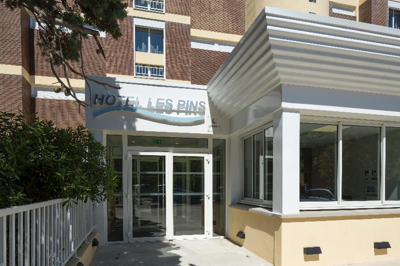 Operalia Hotel Les Pins - Genel