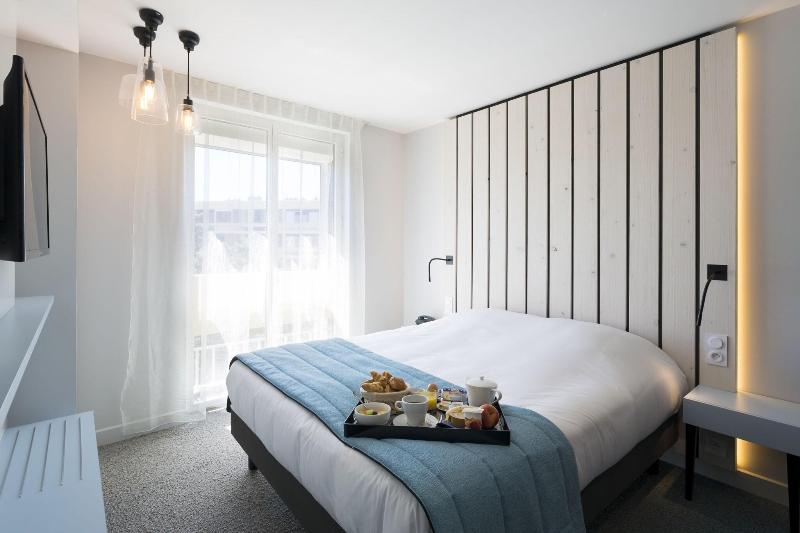 Operalia Hotel Les Pins - Genel