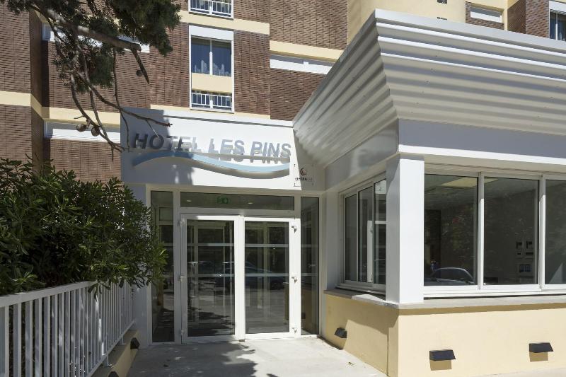Operalia Hotel Les Pins - Genel