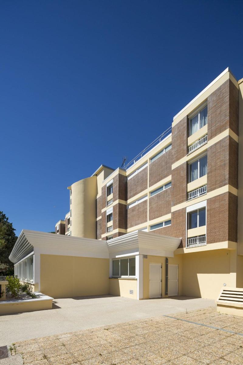 Operalia Hotel Les Pins - Teras
