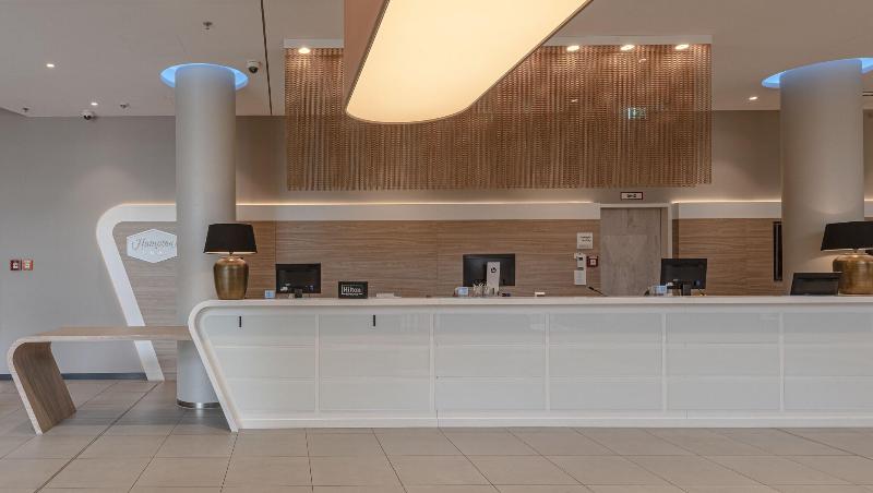 Hampton by Hilton Berlin City Alexanderplatz - Lobi