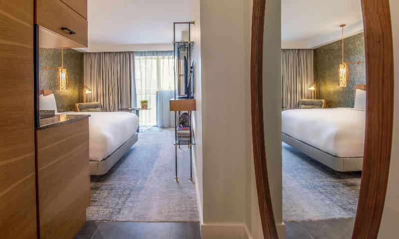 Lincoln Plaza London, Curio Collection by Hilton - Oda