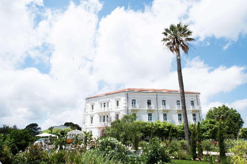 Grand Hotel des Sablettes Plage, Curio by Hilton - Genel