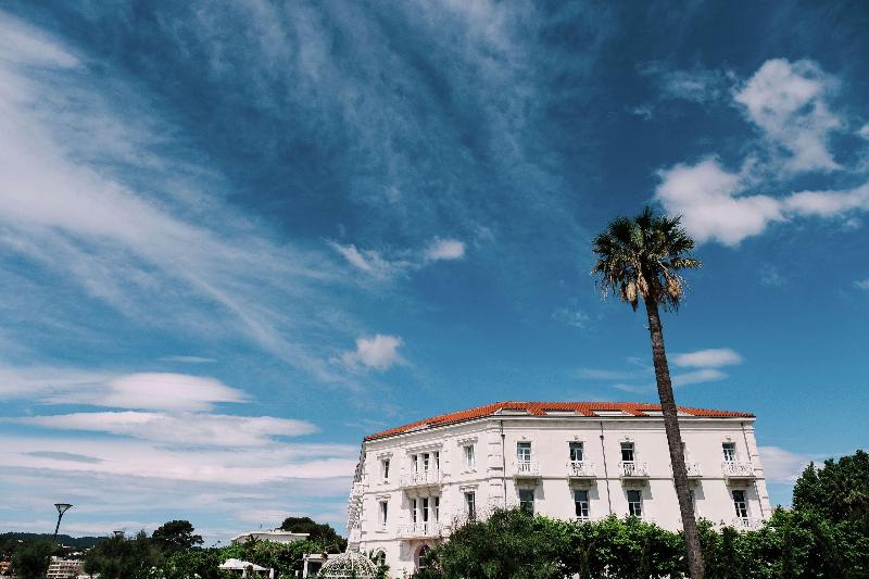 Grand Hotel des Sablettes Plage, Curio by Hilton - Genel