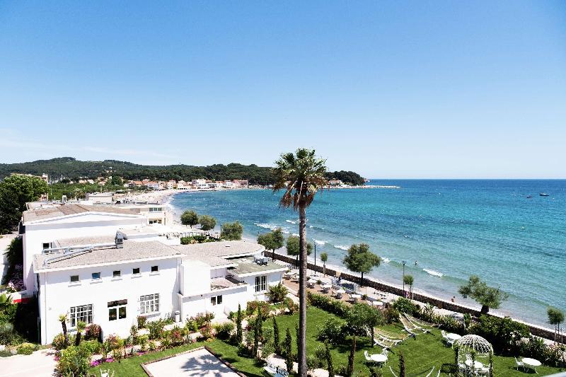 Grand Hotel des Sablettes Plage, Curio by Hilton - Genel