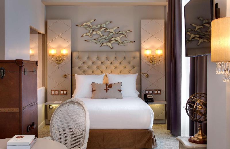Grand Hotel des Sablettes Plage, Curio by Hilton - Oda