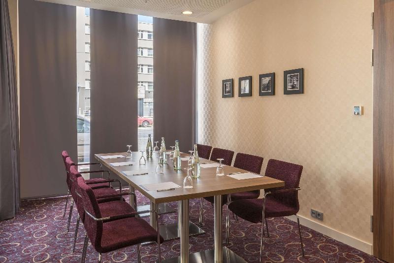 Hampton by Hilton Hamburg City Centre - Toplantı
