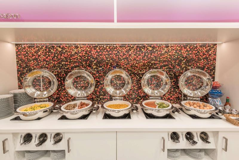 Hampton by Hilton Hamburg City Centre - Restoran