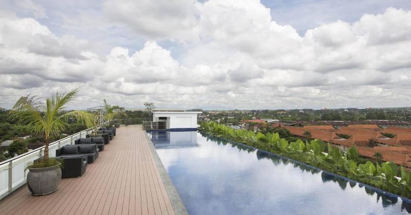 Innside by Melia Yogyakarta - Havuz