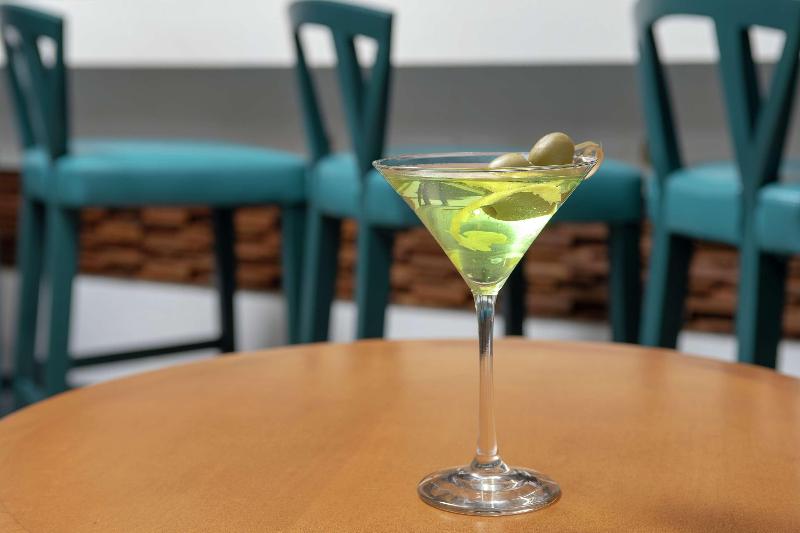 Hilton Garden Inn Westchester Dobbs Ferry - Bar