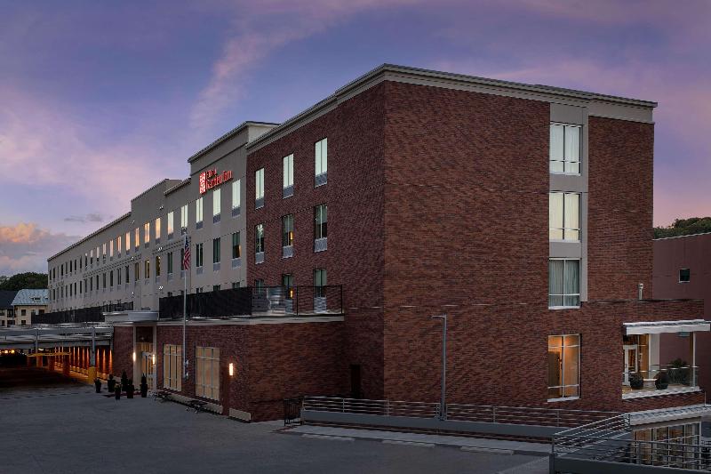 Hilton Garden Inn Westchester Dobbs Ferry - Genel