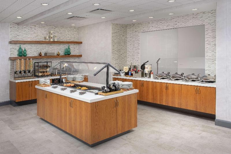 Hilton Garden Inn Westchester Dobbs Ferry - Restoran