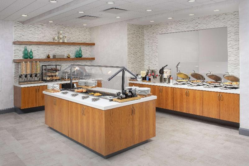 Hilton Garden Inn Westchester Dobbs Ferry - Restoran