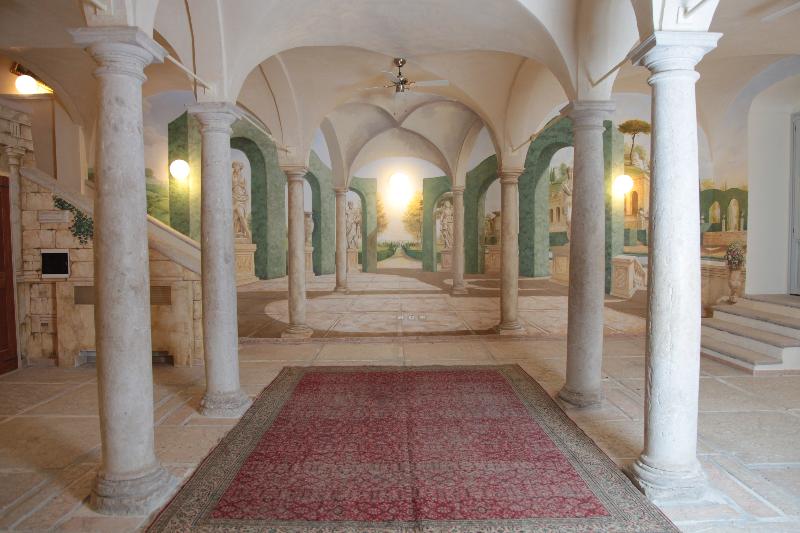 Palazzo Novello - Toplantı