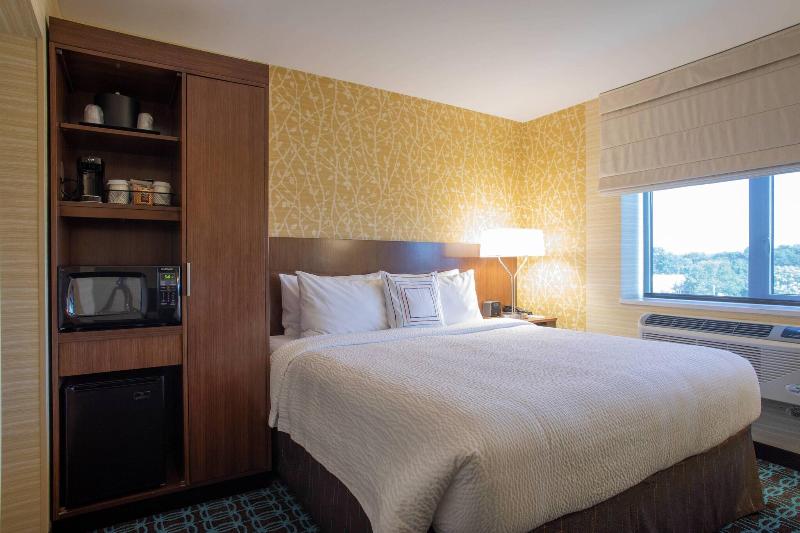 Fairfield Inn&Suites New York Queens/Fresh Meadows - Oda