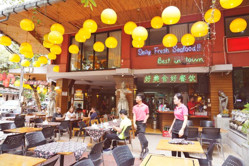 Villa Cha Cha Rambuttri - Restoran