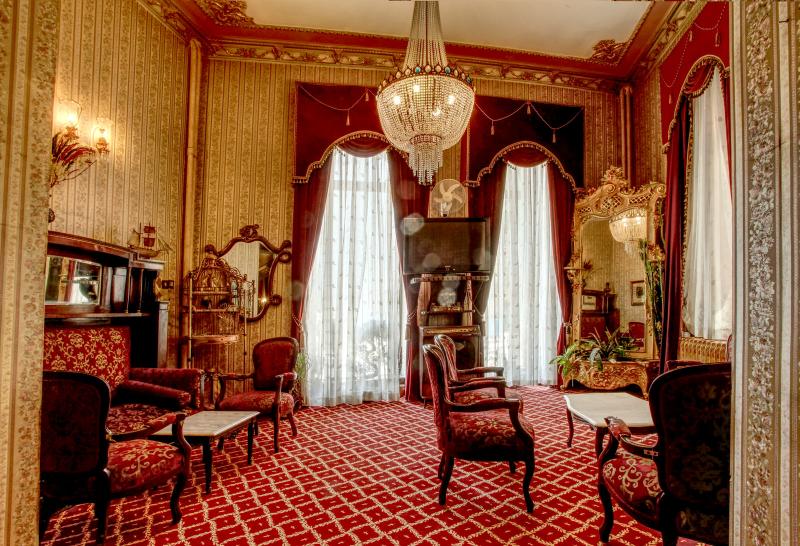 Grand Hotel de Londres - Lobi