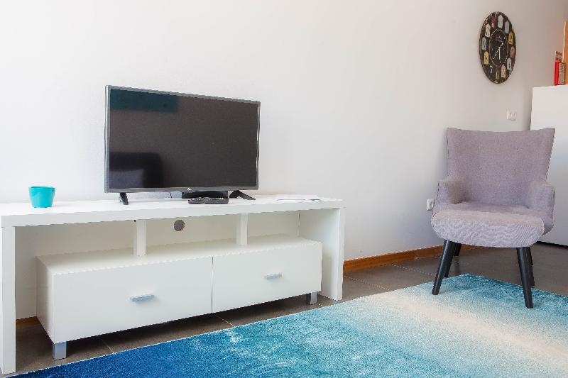 Five Design Rooftop by Storytellers - Oda