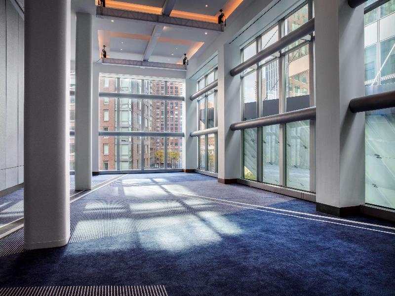 Conrad New York - Genel