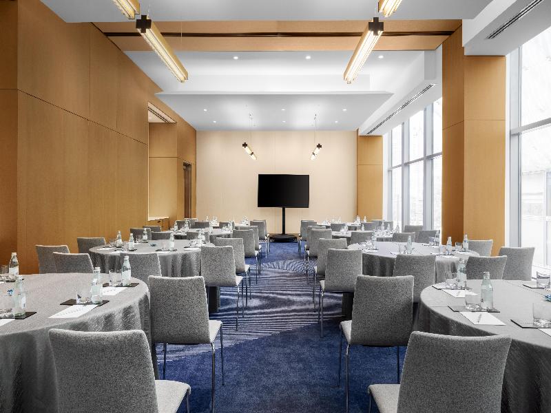 Conrad New York - Genel