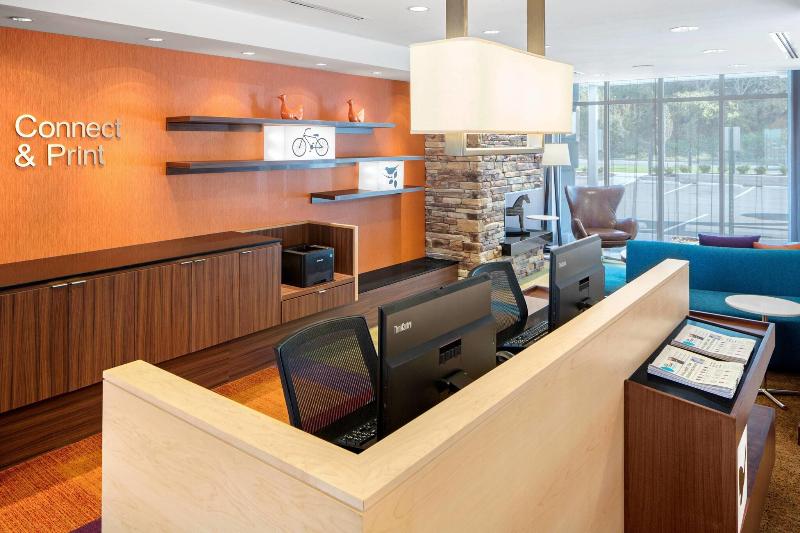 Fairfield Inn & Suites North Bergen - Toplantı