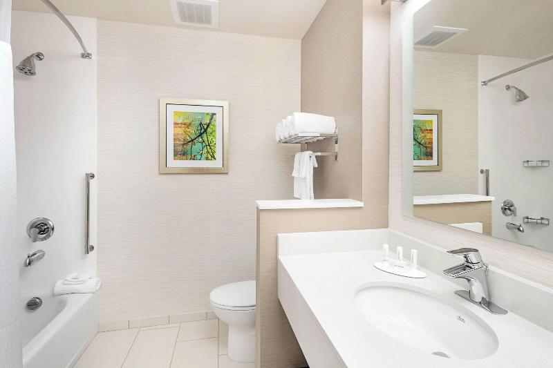 Fairfield Inn & Suites North Bergen - Oda
