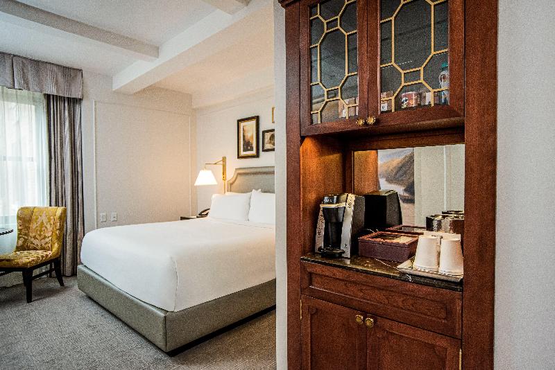 Intercontinental Hotels New York Barclay By IHG - Oda