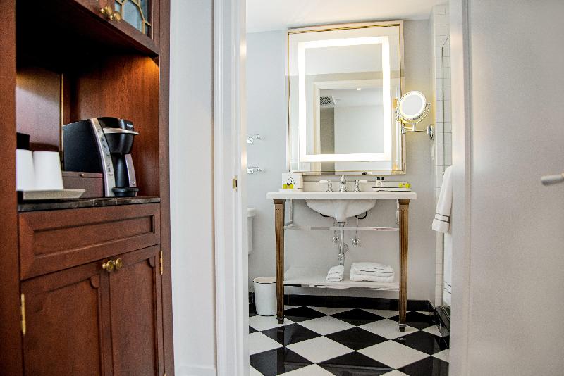Intercontinental Hotels New York Barclay By IHG - Oda