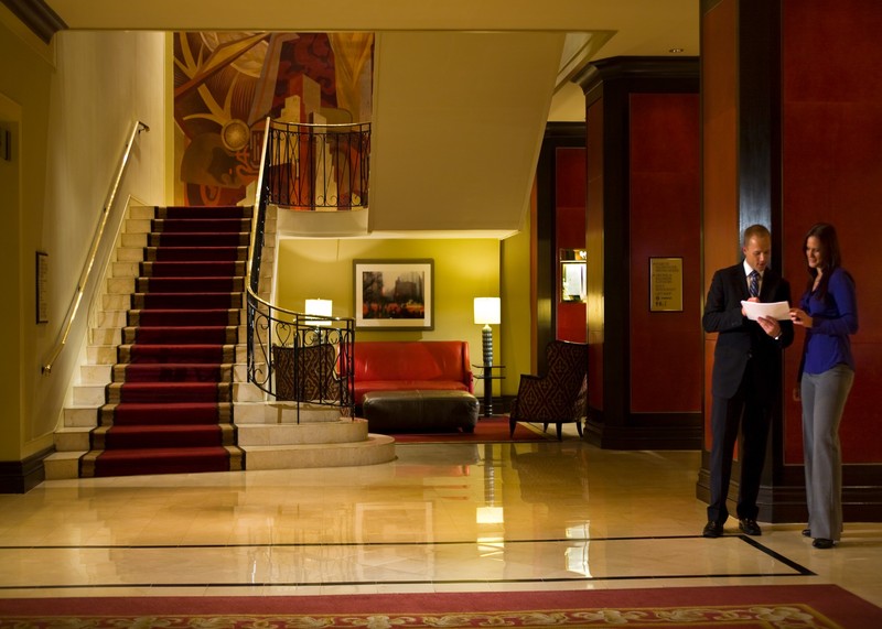 New York Marriott Downtown - Lobi