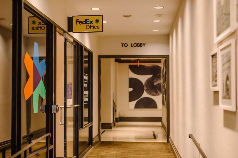 New York Marriott Downtown - Lobi
