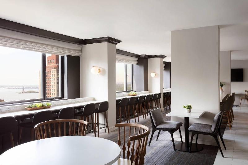 New York Marriott Downtown - Oda