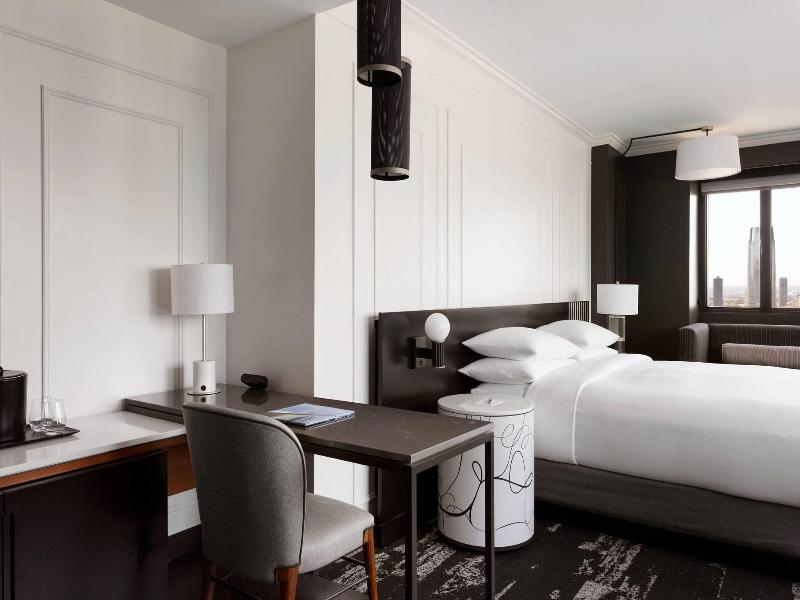 New York Marriott Downtown - Oda