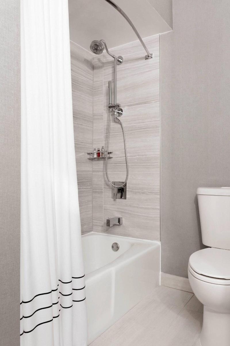 New York Marriott Downtown - Oda