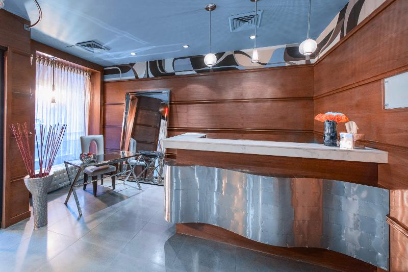 The Moderne Hotel - Lobi