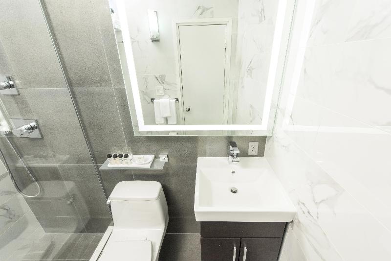 The Moderne Hotel - Oda