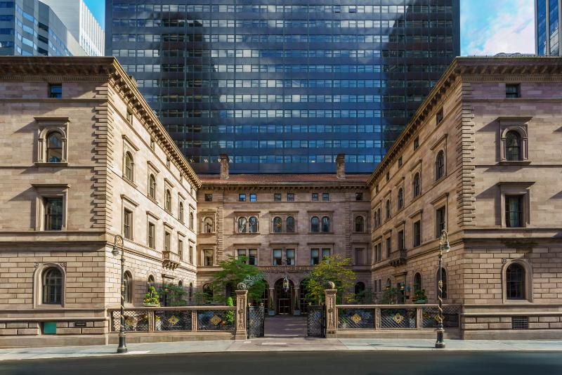 The Lotte New York Palace - Genel