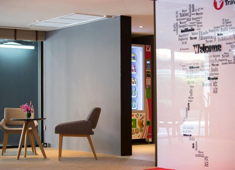 Travelodge Sukhumvit 11 - Lobi