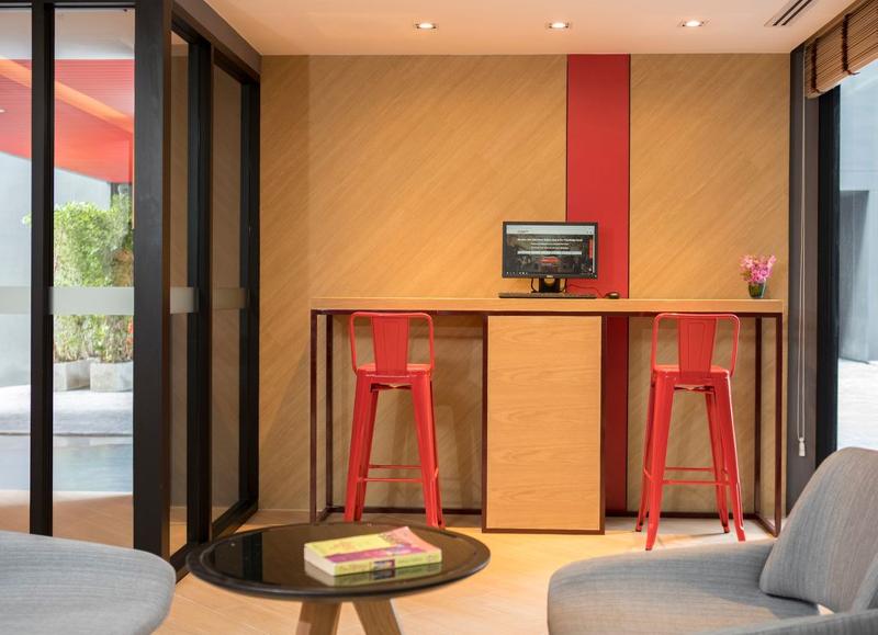 Travelodge Sukhumvit 11 - Lobi