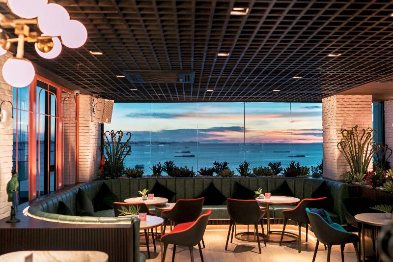 Mytt Hotel Pattaya - Bar