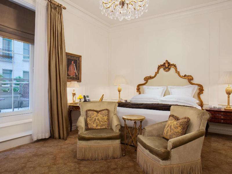The Plaza - A Fairmont Managed Hotel - Oda
