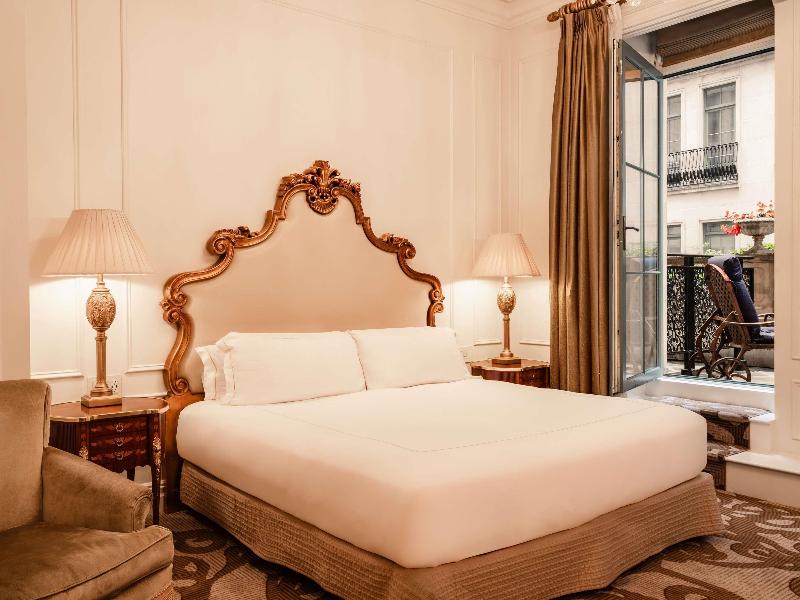 The Plaza - A Fairmont Managed Hotel - Oda