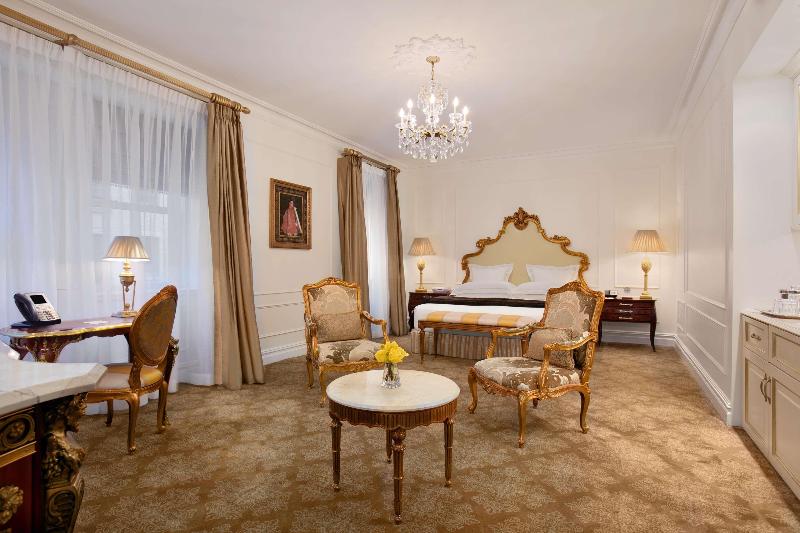 The Plaza - A Fairmont Managed Hotel - Oda