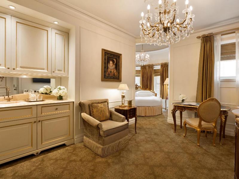 The Plaza - A Fairmont Managed Hotel - Oda