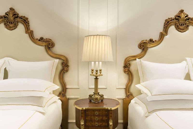 The Plaza - A Fairmont Managed Hotel - Oda