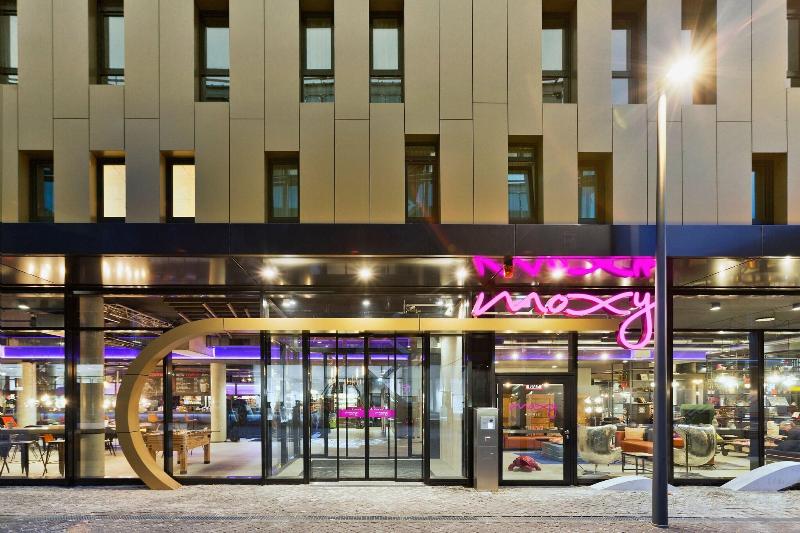 Moxy Frankfurt East - Genel