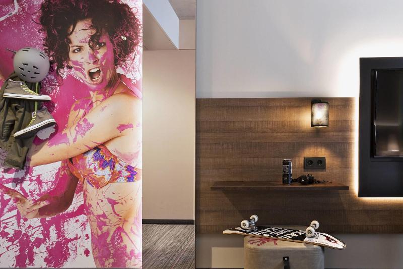Moxy Frankfurt East - Oda
