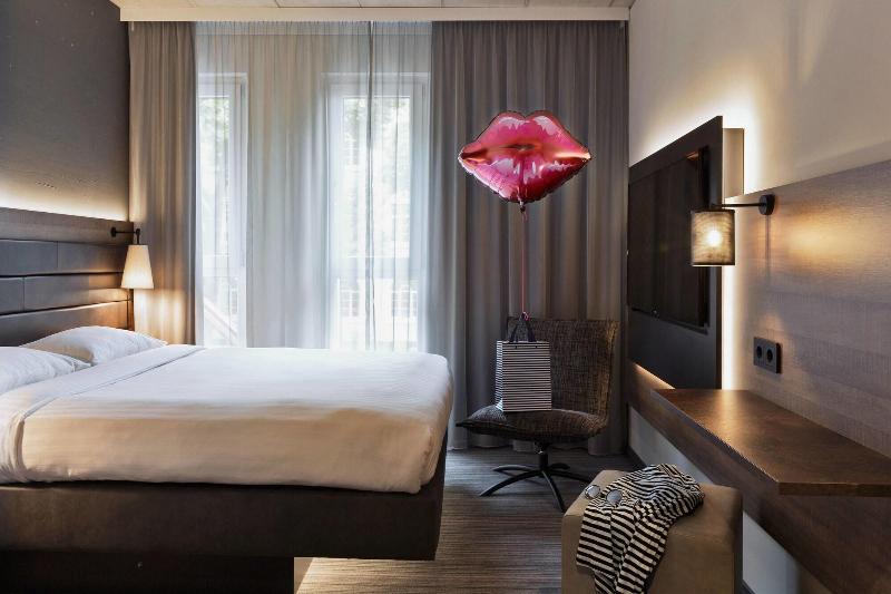 Moxy Frankfurt East - Oda