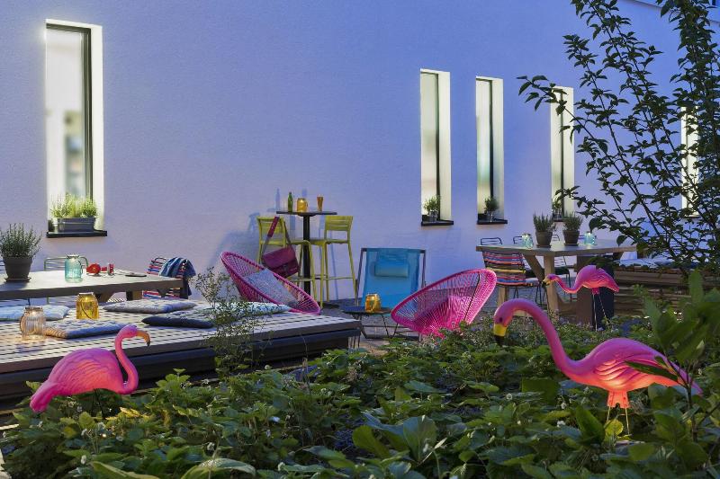 Moxy Frankfurt East - Teras