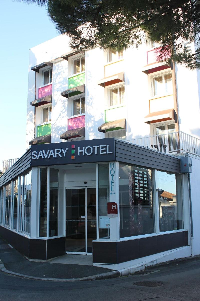Savary - Genel