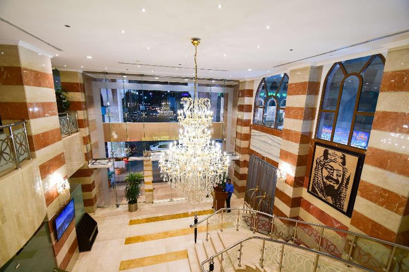Al Ansar Golden Tulip - Lobi